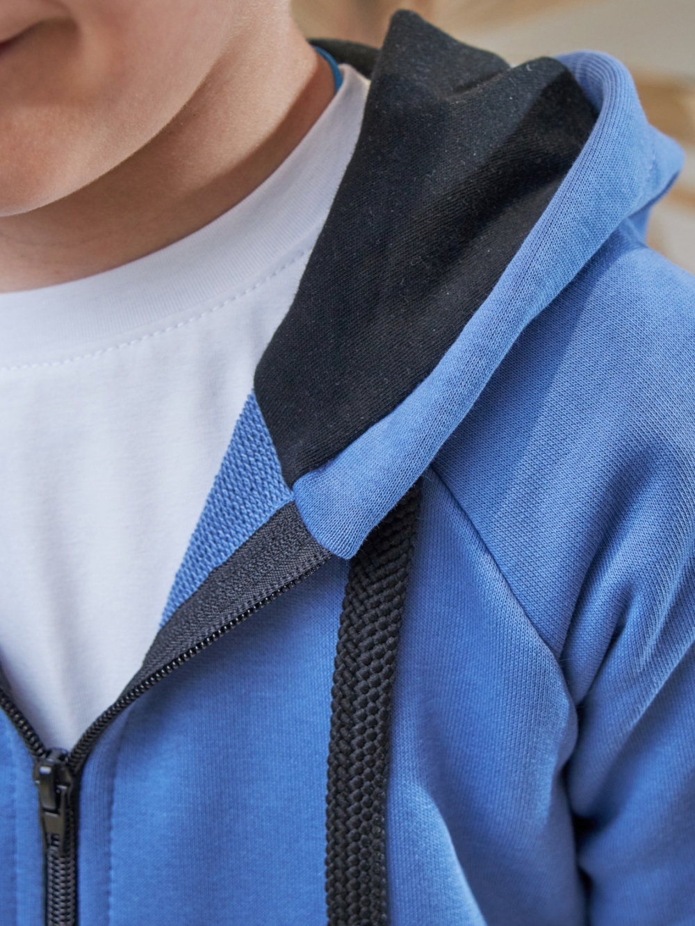 328-ДЖ. Костюм детский  на молнии, джинса хлопок 65%, 35% ПЭ, 3-х нитка без начеса 80,86,92