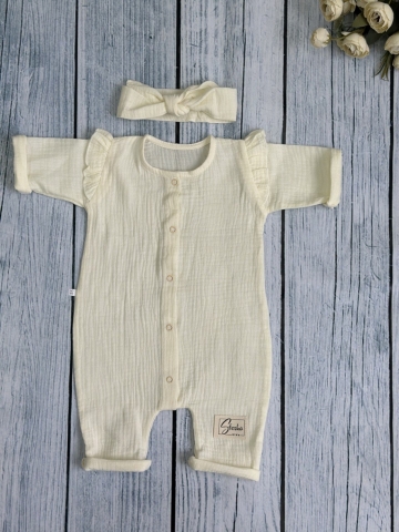 Купить оптом 336-СЛ. Комбинезон с повязкой для девочки из муслина, хлопок 100%, размеры 56,62,68, сливочный в Иркутске